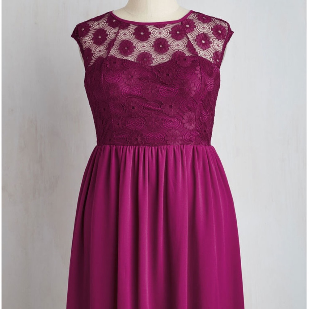 Modcloth: Up and Stunning Dress in Fuchsia Size 2X